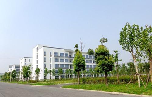 烟台市电子工业公司技工学校