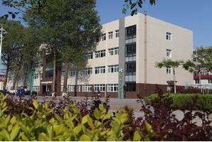 中铁山桥集团技工学校