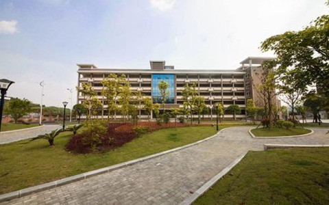 成都市天府新区成人中等专业学校电子技术应用专业
